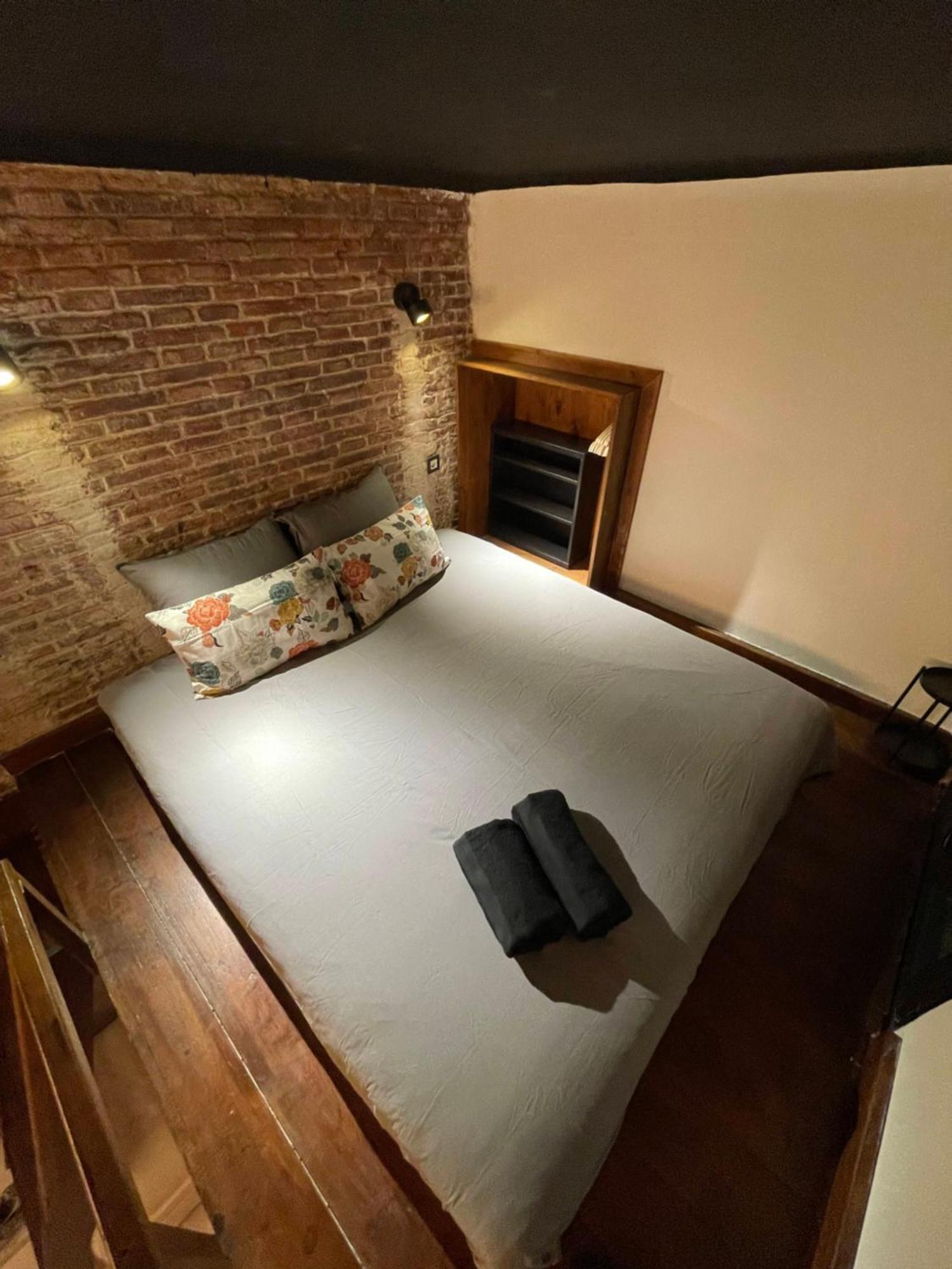 Apartamento Moderno En Edificio Historico Madrid Extérieur photo
