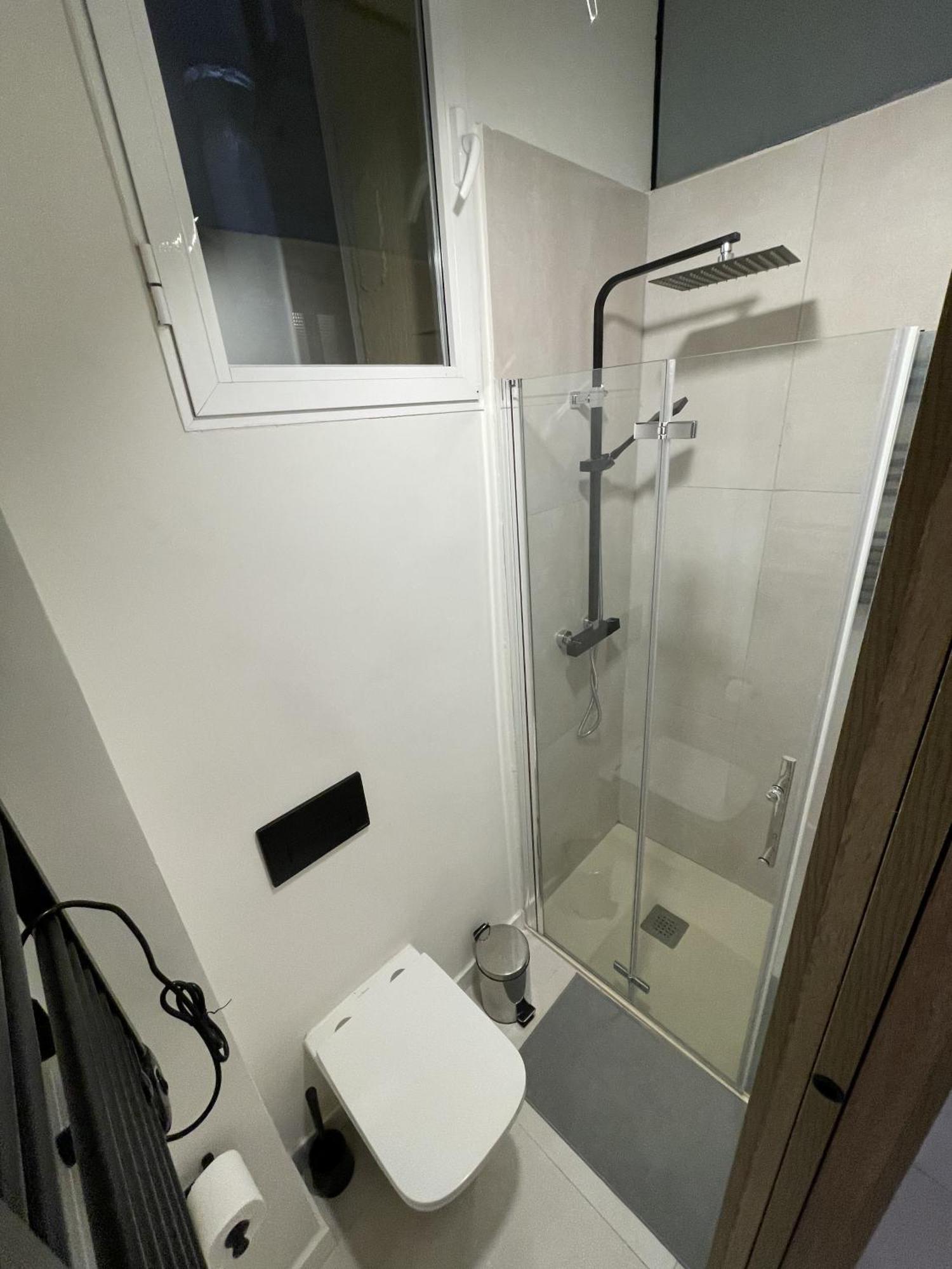 Apartamento Moderno En Edificio Historico Madrid Extérieur photo